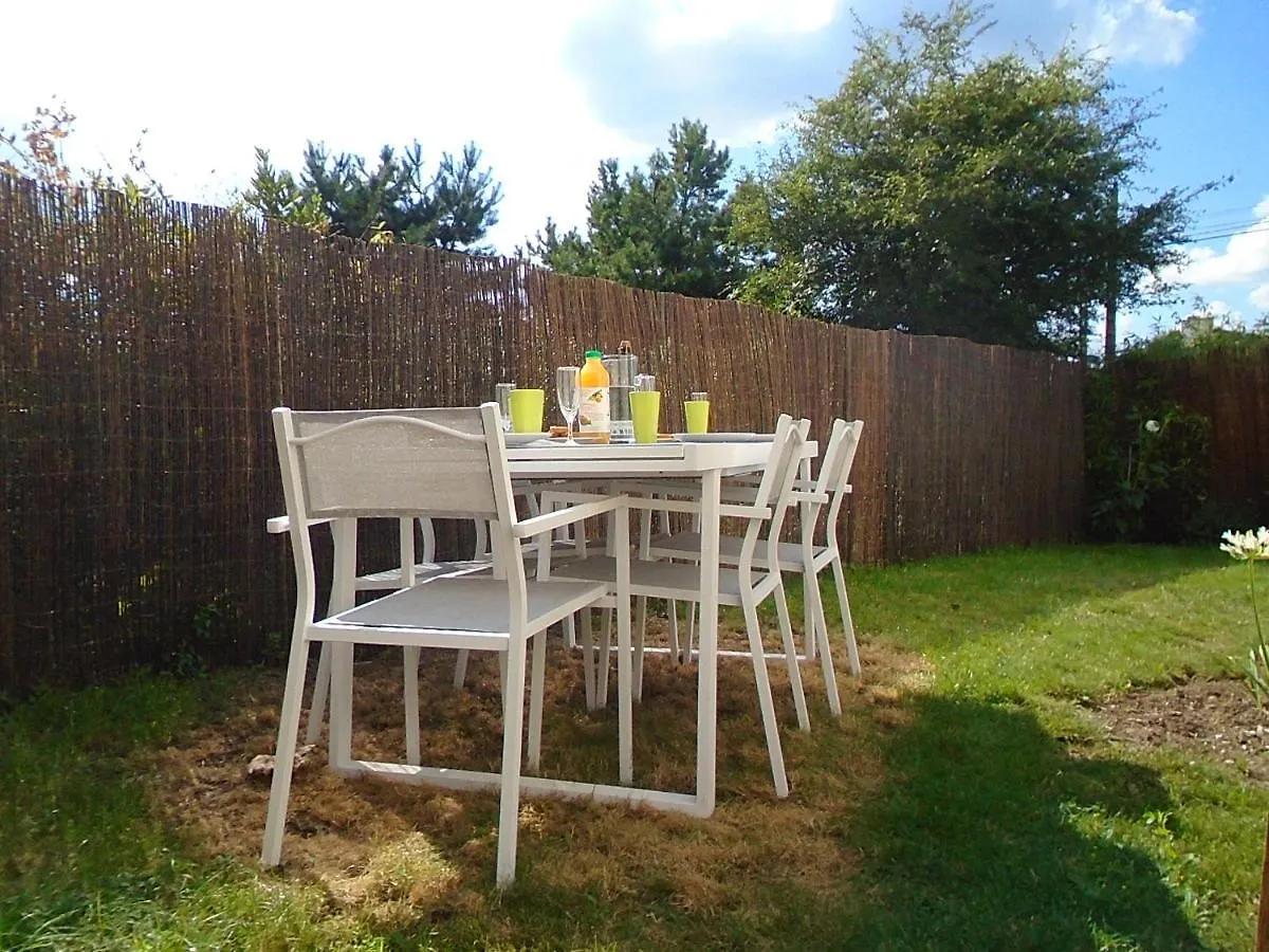 Au Calme, Avec Jardin Et Proches Des Sites Touristiques Apartment Vannes 0*,
